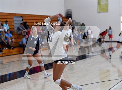 Thumbnail 3 in Academy of the Holy Names vs. Shorecrest Prep photogallery.