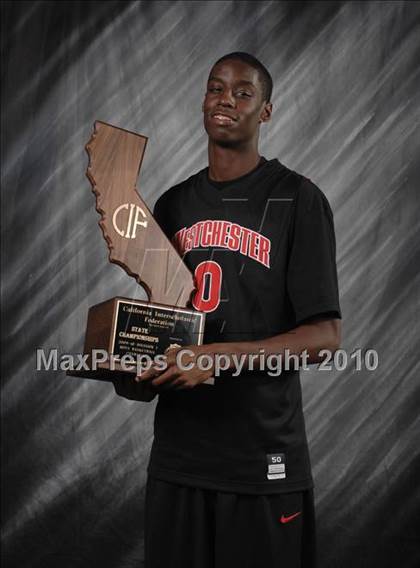 Thumbnail 1 in Newark Memorial vs. Westchester (CIF State D1 Award Photos) photogallery.