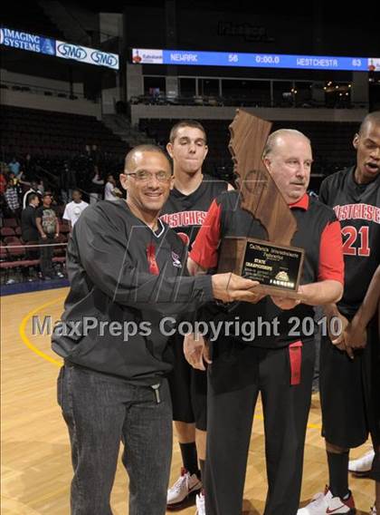 Thumbnail 3 in Newark Memorial vs. Westchester (CIF State D1 Award Photos) photogallery.
