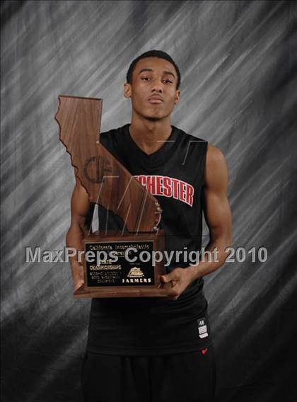 Thumbnail 2 in Newark Memorial vs. Westchester (CIF State D1 Award Photos) photogallery.