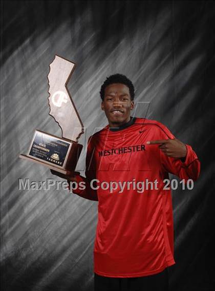 Thumbnail 3 in Newark Memorial vs. Westchester (CIF State D1 Award Photos) photogallery.
