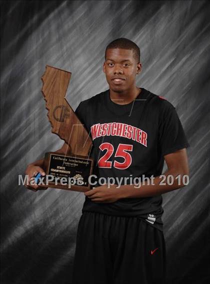 Thumbnail 1 in Newark Memorial vs. Westchester (CIF State D1 Award Photos) photogallery.
