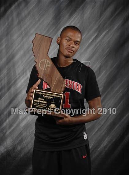 Thumbnail 3 in Newark Memorial vs. Westchester (CIF State D1 Award Photos) photogallery.
