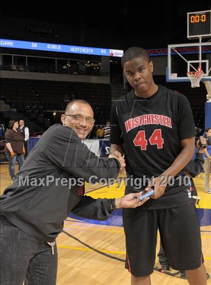 Thumbnail 2 in Newark Memorial vs. Westchester (CIF State D1 Award Photos) photogallery.