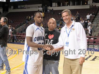 Thumbnail 1 in Newark Memorial vs. Westchester (CIF State D1 Award Photos) photogallery.