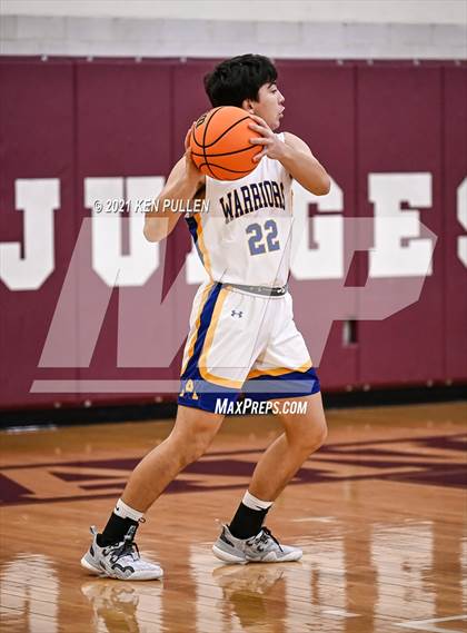 Thumbnail 1 in Western Albemarle vs. Skyline photogallery.