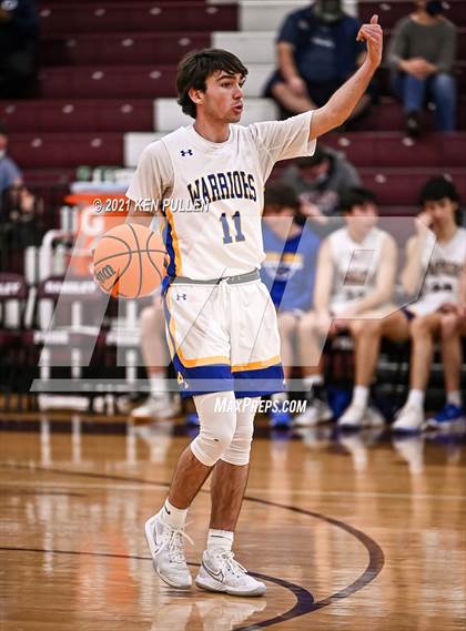 Thumbnail 1 in Western Albemarle vs. Skyline photogallery.