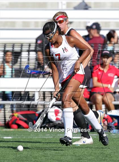 Thumbnail 1 in Harvard-Westlake vs Glendora photogallery.