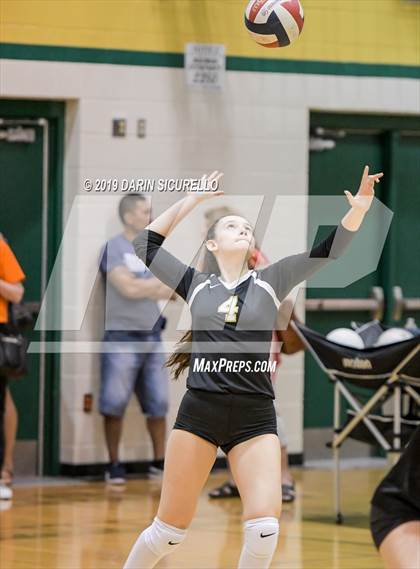 Thumbnail 1 in Pinnacle vs. Basha (Westwood TOC Tournament) photogallery.