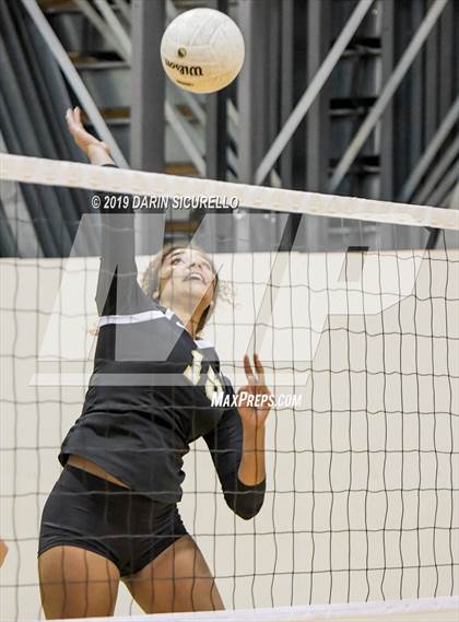 Thumbnail 3 in Pinnacle vs. Basha (Westwood TOC Tournament) photogallery.