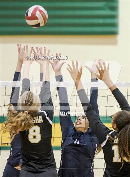 Thumbnail 2 in Pinnacle vs. Basha (Westwood TOC Tournament) photogallery.