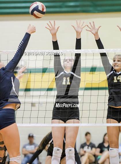 Thumbnail 1 in Pinnacle vs. Basha (Westwood TOC Tournament) photogallery.