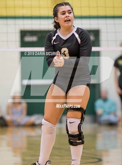 Thumbnail 2 in Pinnacle vs. Basha (Westwood TOC Tournament) photogallery.