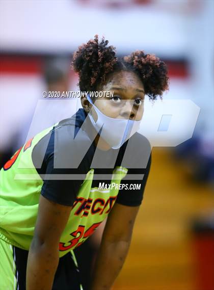 Thumbnail 2 in Village Christian Academy vs. Empower Preparatory Academy (The BIG H.I.T. Holiday Invitational) photogallery.
