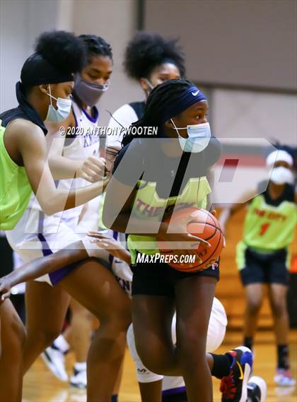 Thumbnail 2 in Village Christian Academy vs. Empower Preparatory Academy (The BIG H.I.T. Holiday Invitational) photogallery.