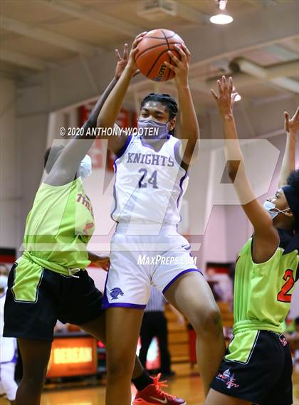 Thumbnail 2 in Village Christian Academy vs. Empower Preparatory Academy (The BIG H.I.T. Holiday Invitational) photogallery.