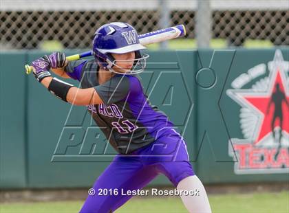 Thumbnail 1 in Canyon vs Weslaco (UIL 6A Regional Final) photogallery.