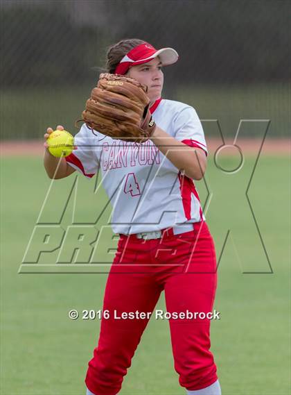 Thumbnail 3 in Canyon vs Weslaco (UIL 6A Regional Final) photogallery.