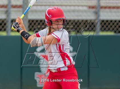 Thumbnail 2 in Canyon vs Weslaco (UIL 6A Regional Final) photogallery.