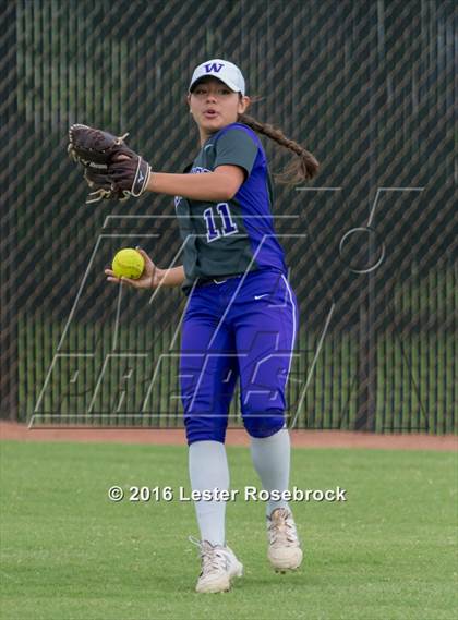 Thumbnail 2 in Canyon vs Weslaco (UIL 6A Regional Final) photogallery.
