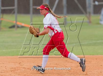 Thumbnail 2 in Canyon vs Weslaco (UIL 6A Regional Final) photogallery.