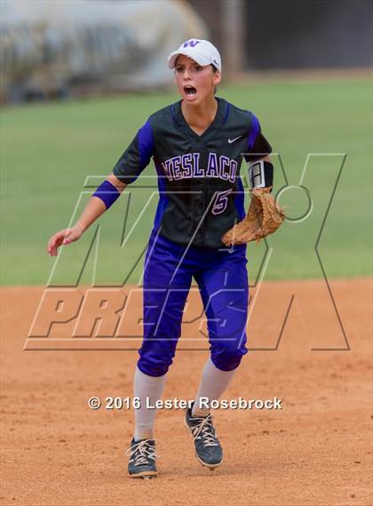 Thumbnail 1 in Canyon vs Weslaco (UIL 6A Regional Final) photogallery.