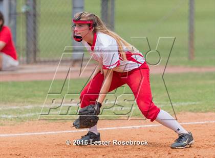Thumbnail 3 in Canyon vs Weslaco (UIL 6A Regional Final) photogallery.