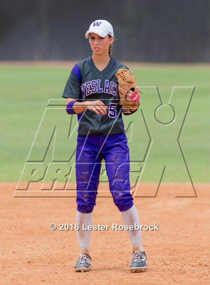 Thumbnail 2 in Canyon vs Weslaco (UIL 6A Regional Final) photogallery.