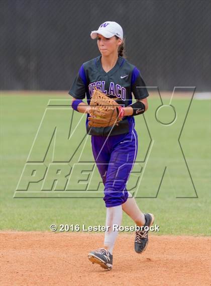Thumbnail 3 in Canyon vs Weslaco (UIL 6A Regional Final) photogallery.