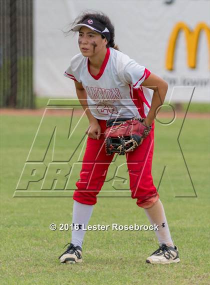 Thumbnail 3 in Canyon vs Weslaco (UIL 6A Regional Final) photogallery.
