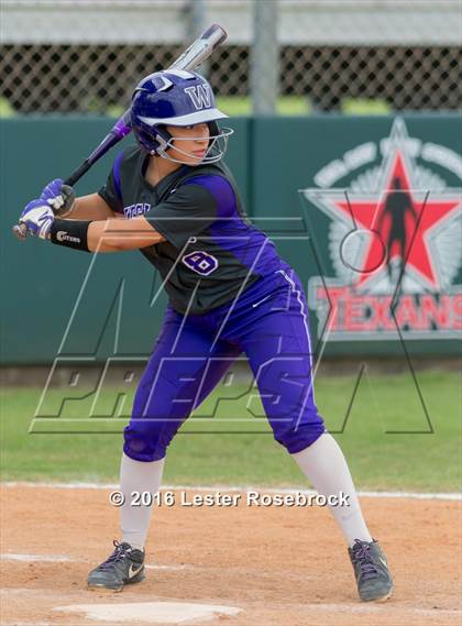 Thumbnail 3 in Canyon vs Weslaco (UIL 6A Regional Final) photogallery.
