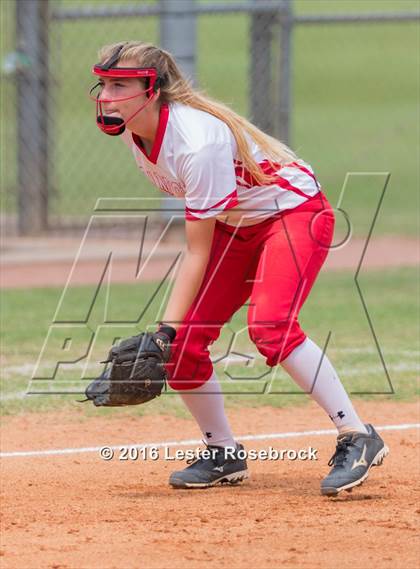 Thumbnail 1 in Canyon vs Weslaco (UIL 6A Regional Final) photogallery.
