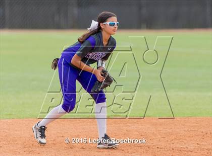 Thumbnail 2 in Canyon vs Weslaco (UIL 6A Regional Final) photogallery.
