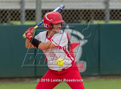 Thumbnail 3 in Canyon vs Weslaco (UIL 6A Regional Final) photogallery.