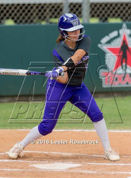 Thumbnail 3 in Canyon vs Weslaco (UIL 6A Regional Final) photogallery.