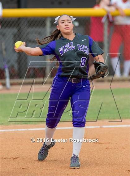 Thumbnail 3 in Canyon vs Weslaco (UIL 6A Regional Final) photogallery.