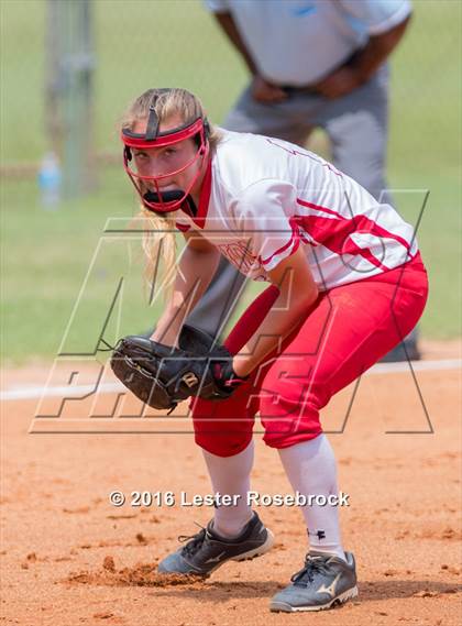 Thumbnail 2 in Canyon vs Weslaco (UIL 6A Regional Final) photogallery.