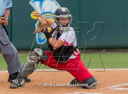 Thumbnail 3 in Canyon vs Weslaco (UIL 6A Regional Final) photogallery.