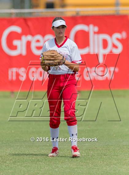 Thumbnail 1 in Canyon vs Weslaco (UIL 6A Regional Final) photogallery.