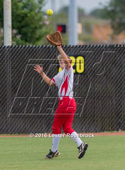 Thumbnail 3 in Canyon vs Weslaco (UIL 6A Regional Final) photogallery.