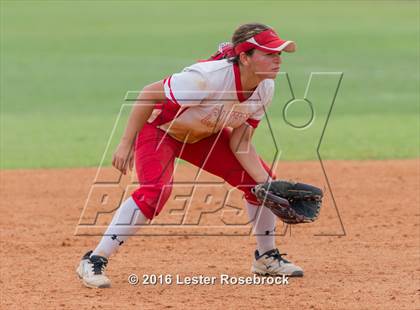 Thumbnail 2 in Canyon vs Weslaco (UIL 6A Regional Final) photogallery.