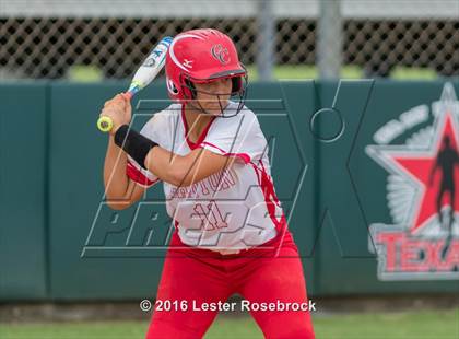 Thumbnail 2 in Canyon vs Weslaco (UIL 6A Regional Final) photogallery.