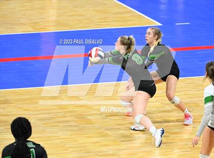 Thumbnail 3 in Valor Christian vs. Fossil Ridge (CHSAA 5A State Final) photogallery.