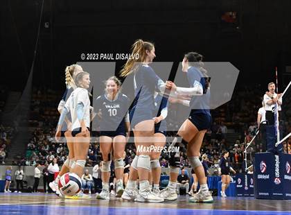 Thumbnail 1 in Valor Christian vs. Fossil Ridge (CHSAA 5A State Final) photogallery.