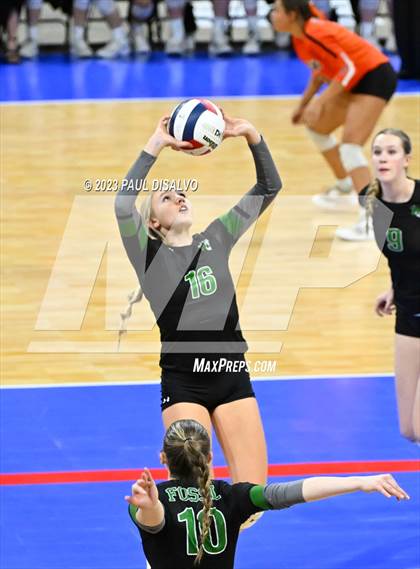 Thumbnail 1 in Valor Christian vs. Fossil Ridge (CHSAA 5A State Final) photogallery.