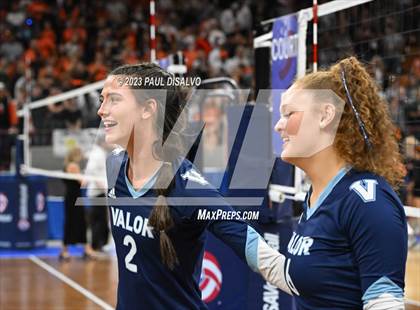 Thumbnail 3 in Valor Christian vs. Fossil Ridge (CHSAA 5A State Final) photogallery.