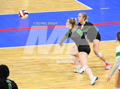 Thumbnail 2 in Valor Christian vs. Fossil Ridge (CHSAA 5A State Final) photogallery.