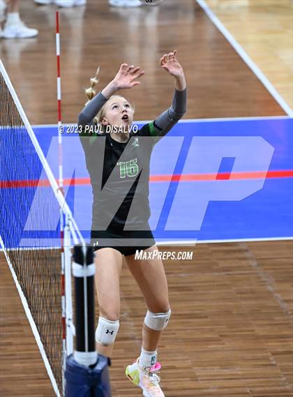 Thumbnail 2 in Valor Christian vs. Fossil Ridge (CHSAA 5A State Final) photogallery.