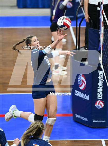 Thumbnail 2 in Valor Christian vs. Fossil Ridge (CHSAA 5A State Final) photogallery.