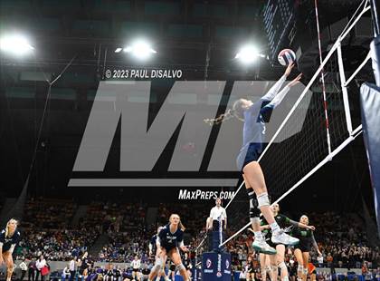 Thumbnail 1 in Valor Christian vs. Fossil Ridge (CHSAA 5A State Final) photogallery.